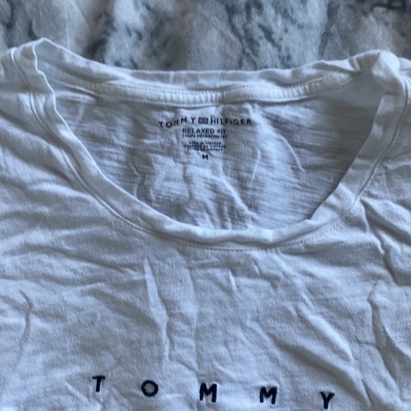 tommy hilfiger white tee - Picture 2 of 2